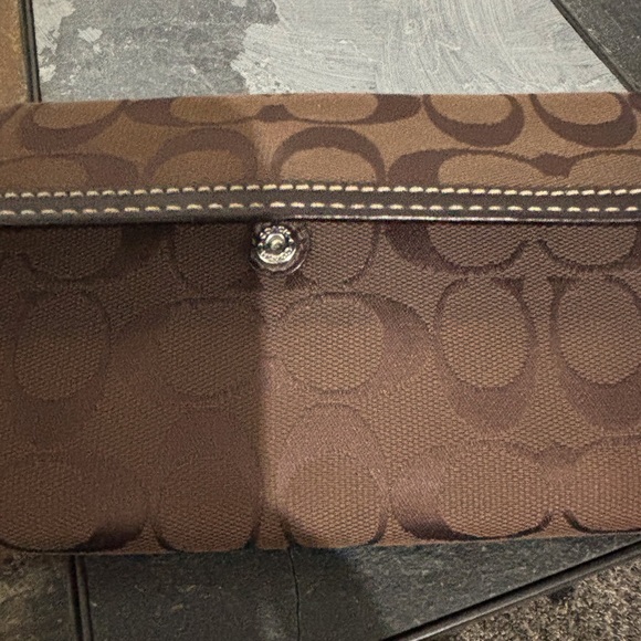 Beautiful Chocolate colored Coach Wallet with a silver opener. - Picture 3 of 7